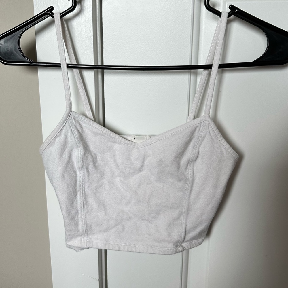 Garage White Tank